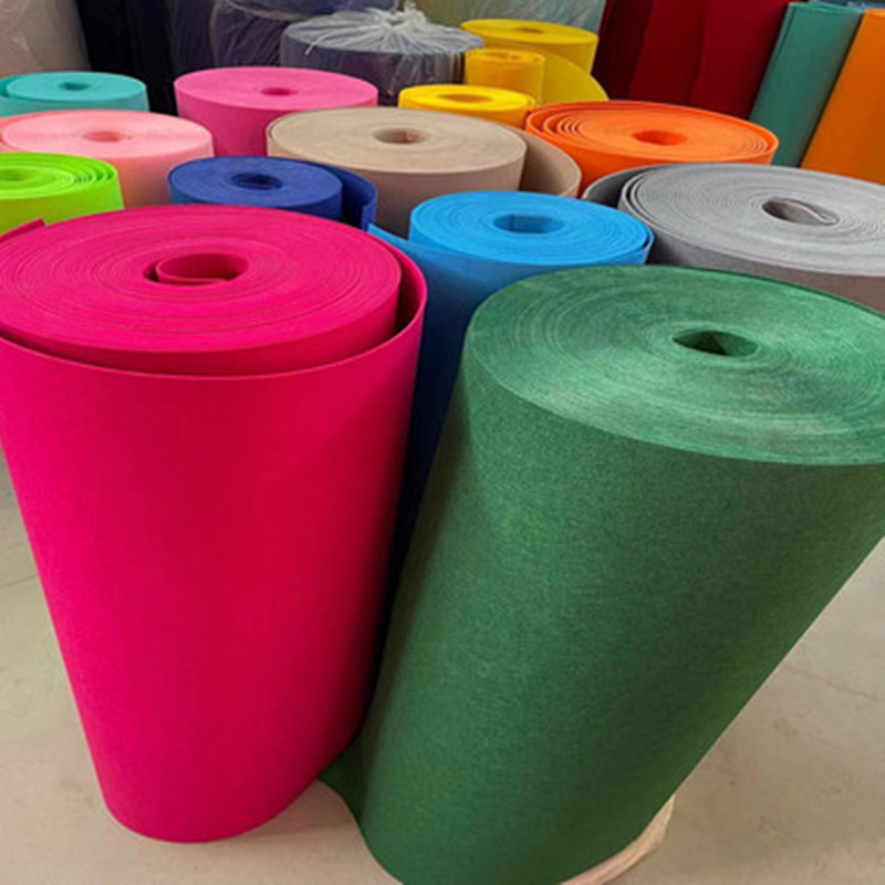 Tela no tejida 3mm de espesor diy paquete de material decorativo manual jardín de infantes cortado de papel felt colorido tela no tejida al por mayor