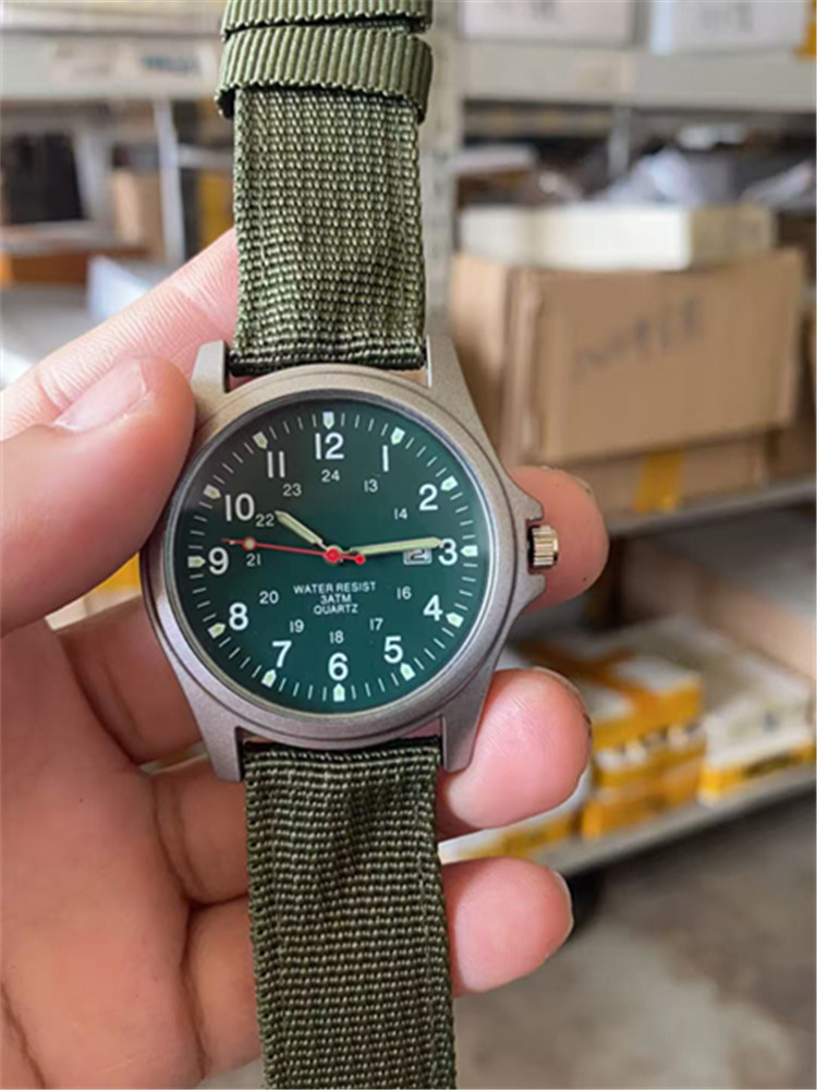 Correa de nylon reloj de hombre Calendario de comercio exterior reloj de cuarzo deseo nuevo reloj AliExpress eBay reloj militar entrega de una pieza
