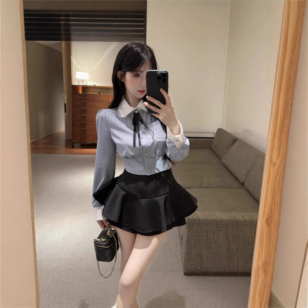 대학 스타일의 작은 신선한 JK 세트 달콤한 줄무늬 긴 소매 나비 넥타이 셔츠 높은 허리 다용도 바지 스커트 2 세트