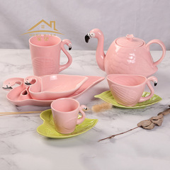 最新商品創意フラミンゴシリーズ陶磁器カップセットヨーロッパ式家庭用花茶コーヒーカップ水筒皿皿