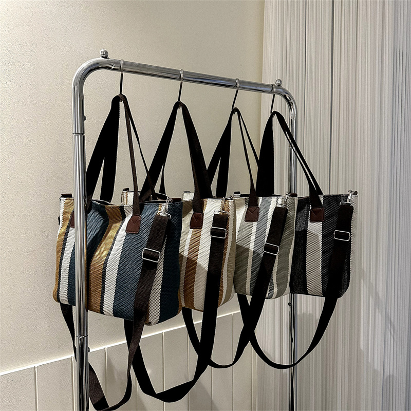 韩版大容量女士单肩包女2023新款简约竖条纹休闲托特包时尚手提包