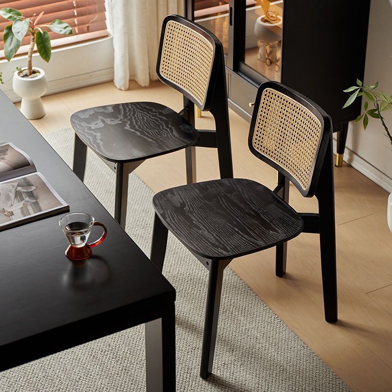 复古黑色实木北欧餐椅家用免安装简约网红藤编椅子