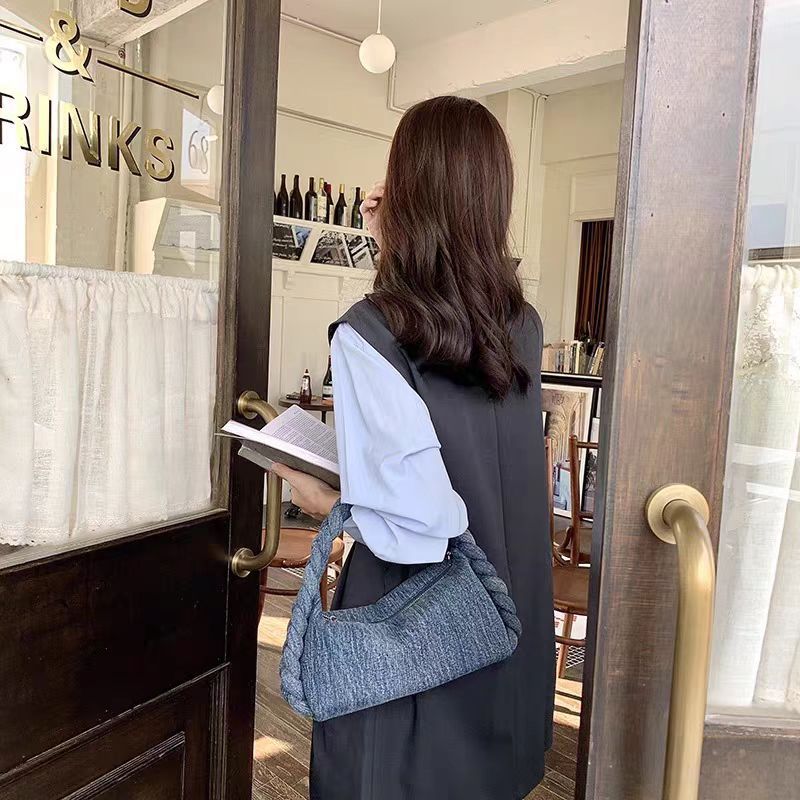 Denim Underarm Bag For Women Dumpling Shoulder Bag With Chain_voghion.com