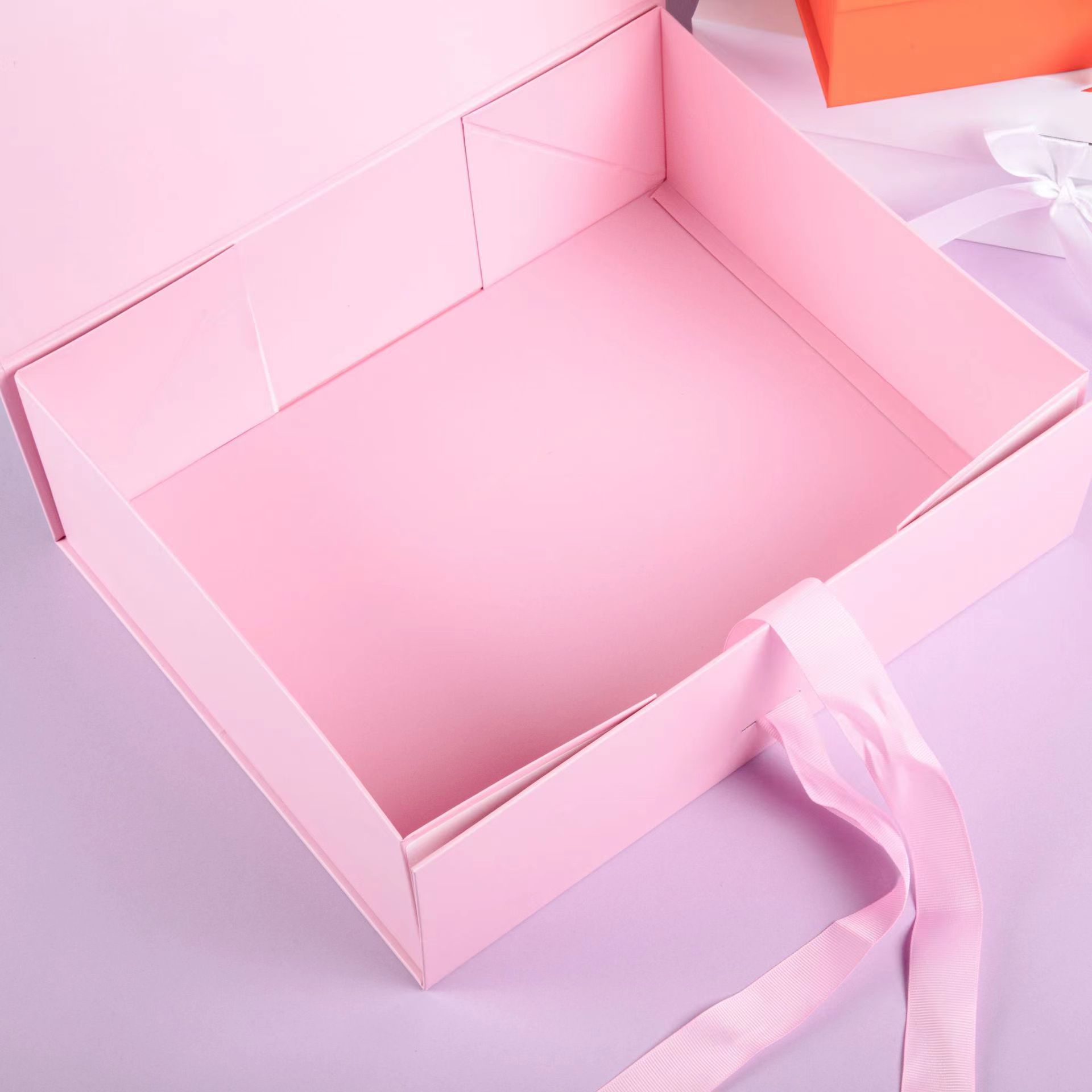 Caja de regalo plegable de una pieza transfronteriza, caja de embalaje de cinta de lazo, caja de regalo de vacaciones en blanco, embalaje de zapatos y ropa