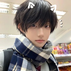 程銘のかつらの男性のショートヘアの黒い茶色の韓国版の男性の日常の自然なcosのつや消しの通気性の薄い全体のカバー式