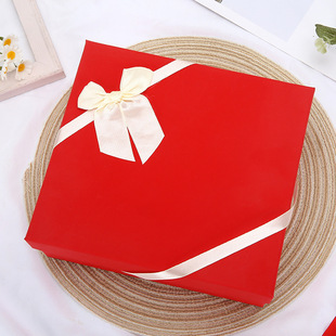 Festive Red Packaging Box Gift Box for Friends Birthday Gift Empty Box Souvenir High-End Gift Box Empty
