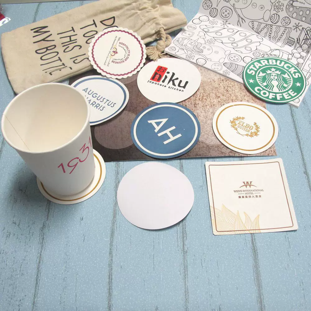 木浆纸杯垫啤酒礼品吸水棉纸个性创意logo一次性吸水纸杯垫批发