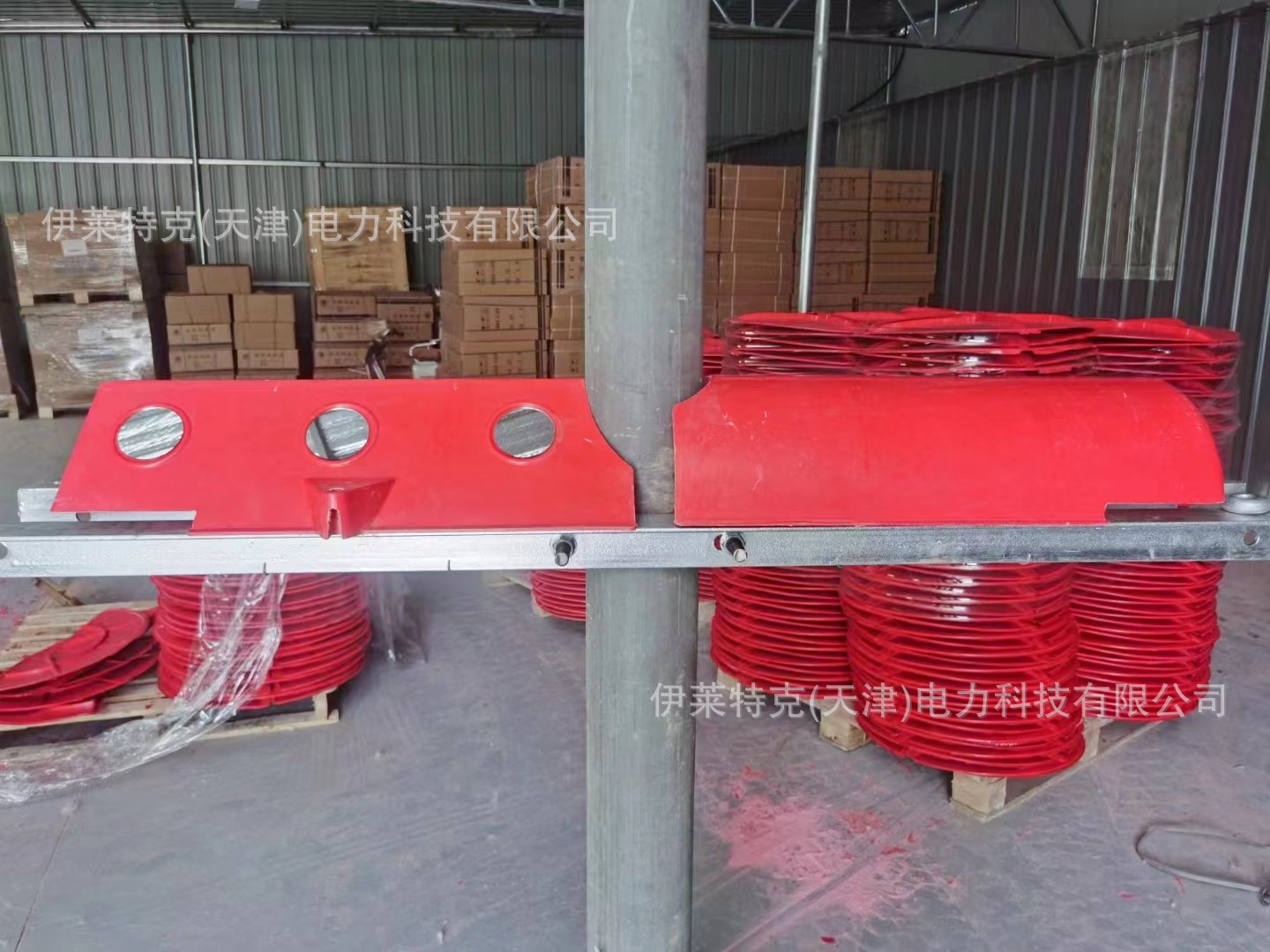 防鸟占位阻挡器电线杆横担阻挡器玻璃钢塑料防鸟占位器