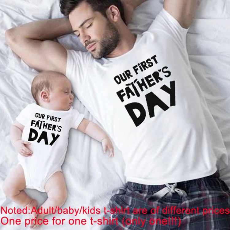 우리의 첫 아버지의 날 화이트