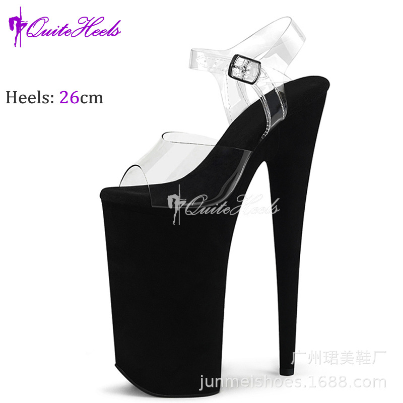 Màu đen