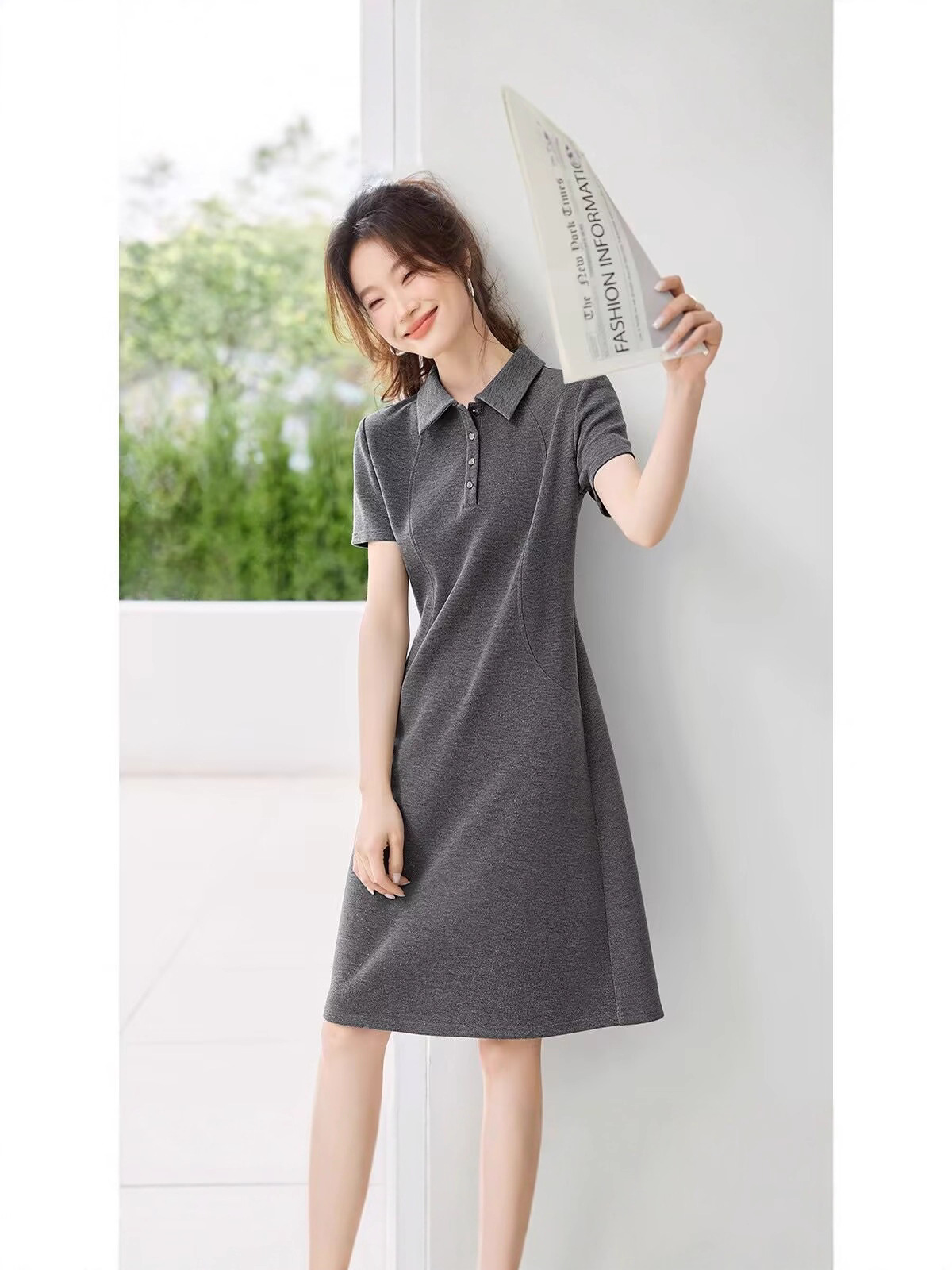 Váy liền thân sequin eo thon cổ POLO tay ngắn — xám