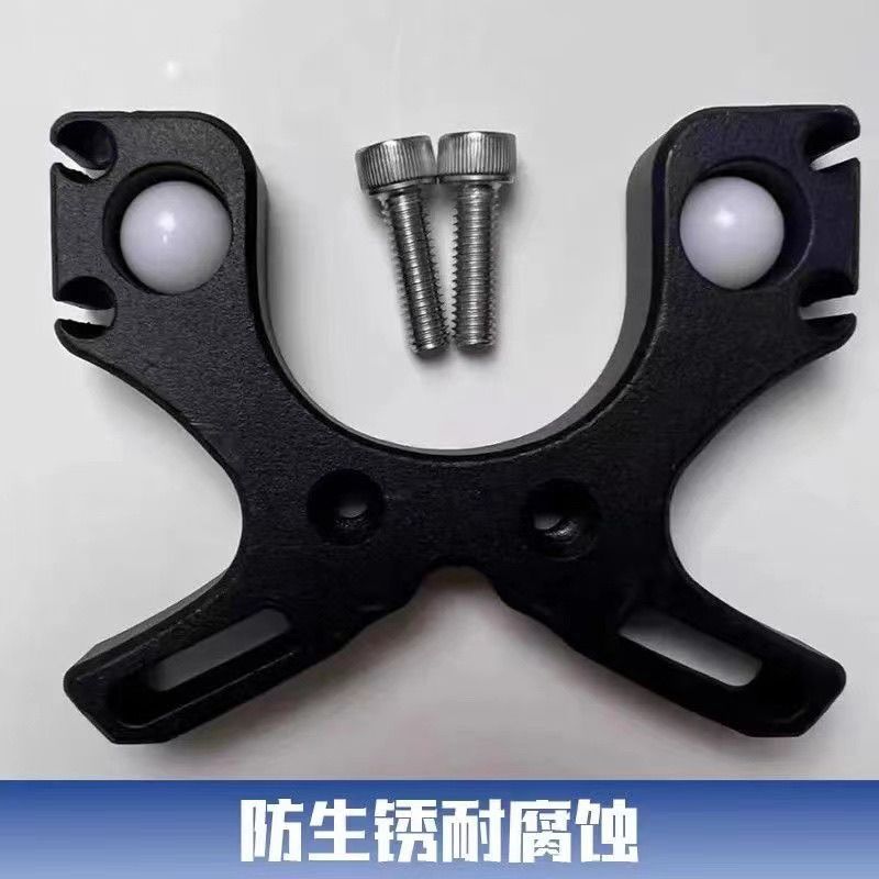 Slingshot with flat rubber bands