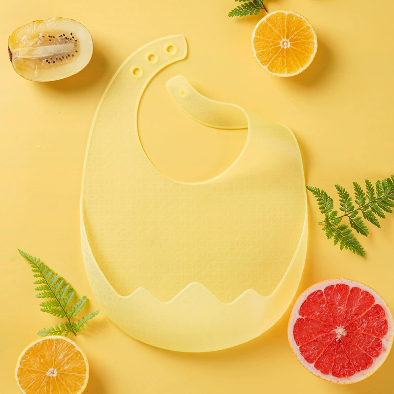 Children's soft light and thin waterproof foldable bib, ultra thin storage system for food, with pocket