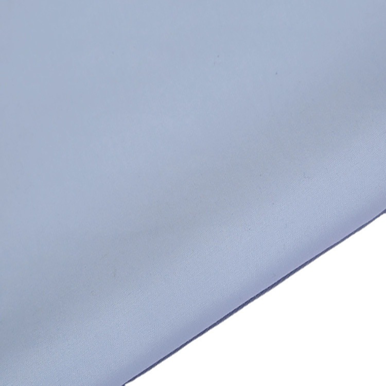 Fabricante de suministro transpirable tejido plano 100% algodón orgánico tela de camisa de hombre
