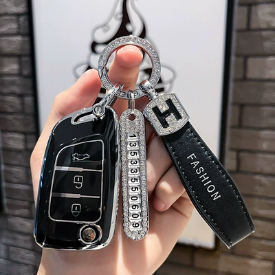 Dongfeng Fengshen ax7 key, Car key bag - fengshen-type-b-folding-3-keys-single-shell-black-black-h-leather-rope-diamond-buckle-silver-number-plate