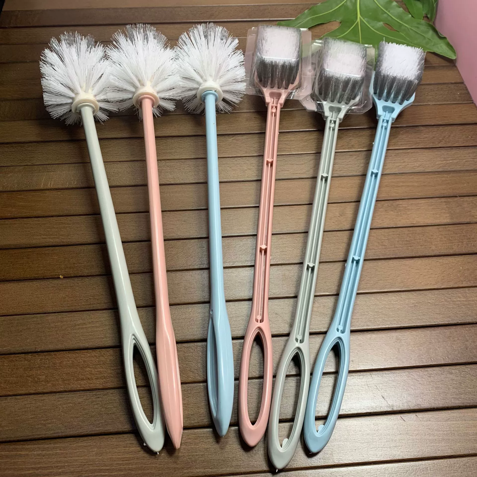 8288 8289 Пластиковый стержень Щетка для унитаза Без мертвого угла Многофункциональная щетка для унитаза с круглой головкой и квадратной головкой Санитарная щетка для чистки с длинной ручкой