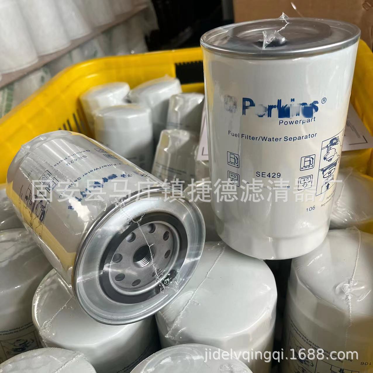 SE429 P551605 1909119 FF5039燃油滤清器滤芯