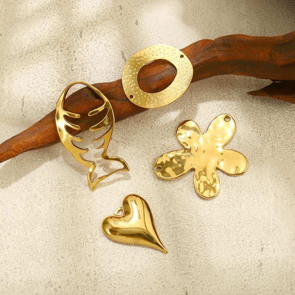 13g Weight Pendant Jewelry Making Type 18K Gold Plated Plating Material 1 Piece 304 Stainless Steel 18K Gold Plated Heart Shape Flower Fish Bone Pendant