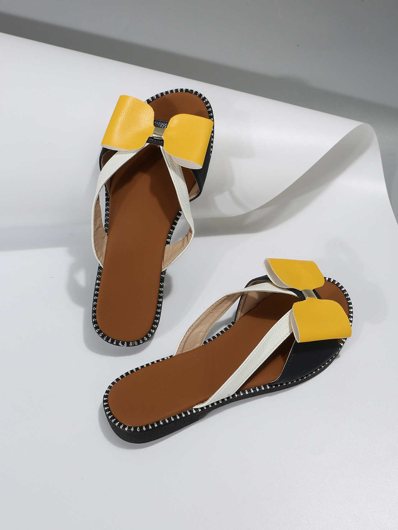Women's Colour Block Suede Pu Sandals Flat Bow Summer Beach Shoes_voghion.com