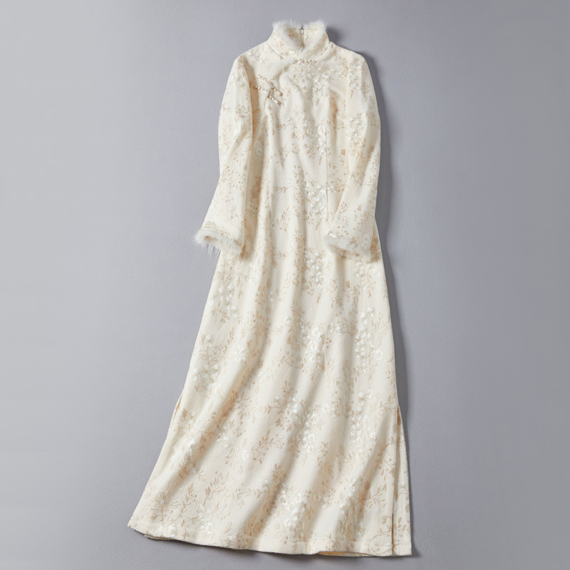 新中式2022秋冬季新款国风复古女装立领水貂毛羊绒改良奥戴旗袍裙