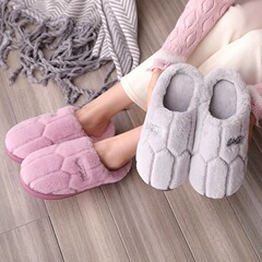 冬の新型綿スリッパ女性秋冬の室内毛羽立ち保温月子靴の家庭滑り止め耐摩耗綿の卸売り