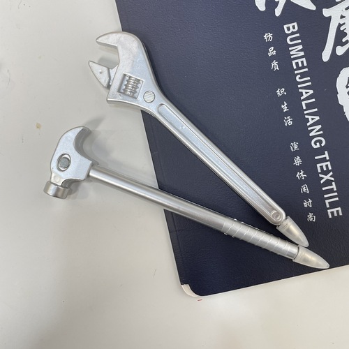 Creative and Funny Design Tools Ballpoint Pen Weird Stationery Cute Writing Pen Wrench Pen Plastic BH390