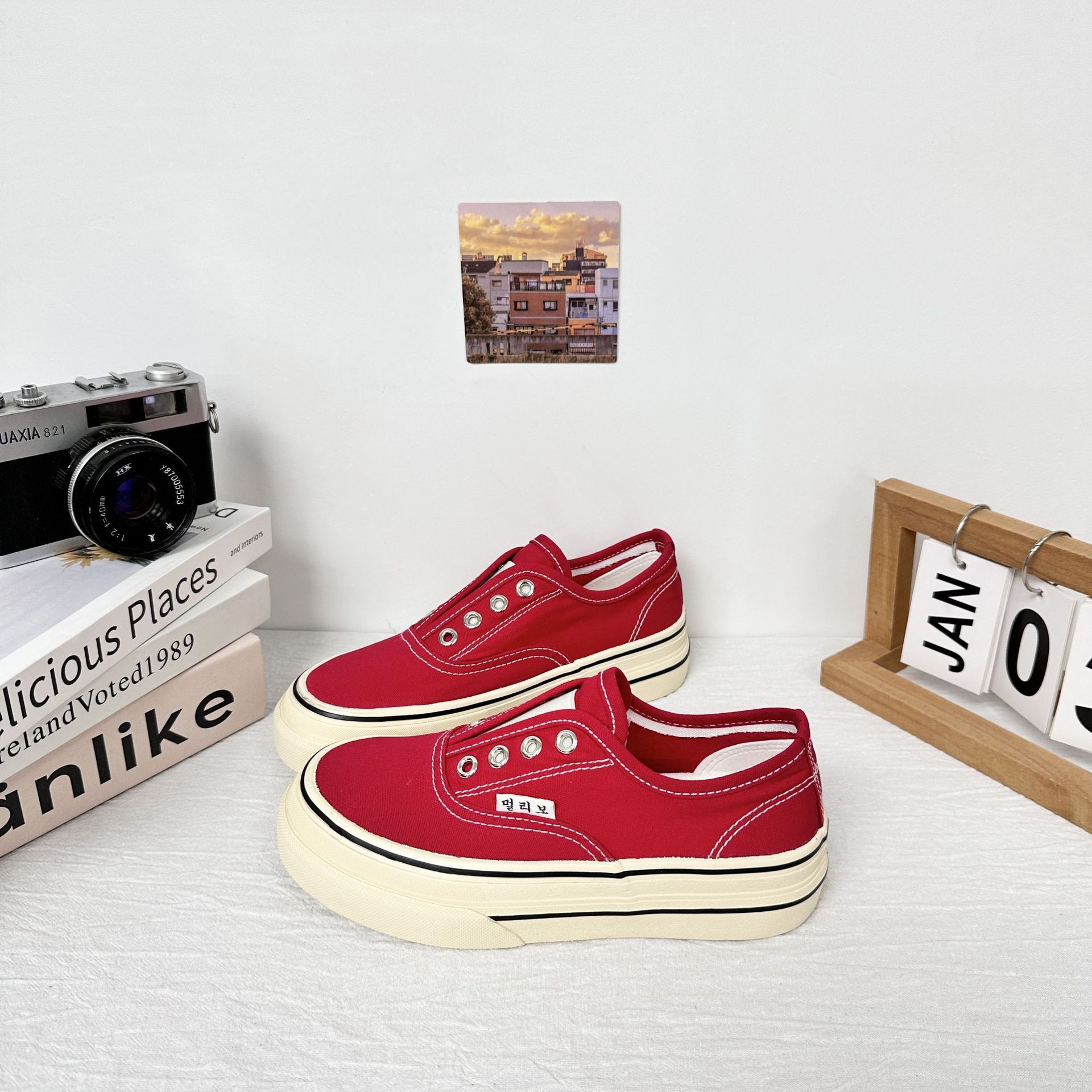 Zapatos de lona de suela gruesa casuales de onda lejana para mujer 2025 nuevos zapatos blancos de todo fósforo de primavera image 4