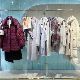 一线流量女装艾25冬款娃欧韩风双面呢毛衣上衣裤裙实体店直播尾货