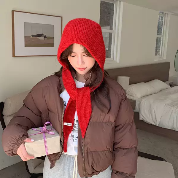 Recommended ~ New Year Red Balaclava Hat Women's Autumn and Winter Warm Decorative Riding Hat and Scarf
