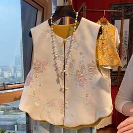 年轻版新中式马甲国风盘扣缎面提花马夹复古精致上衣无袖背心女冬