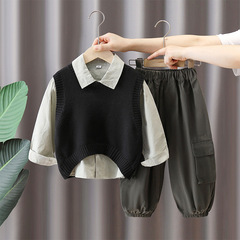 6209 ボーイズ秋服セット 2025 新しい子供の春と秋の長袖シャツベビーインターネット有名人のベスト 3 点セット