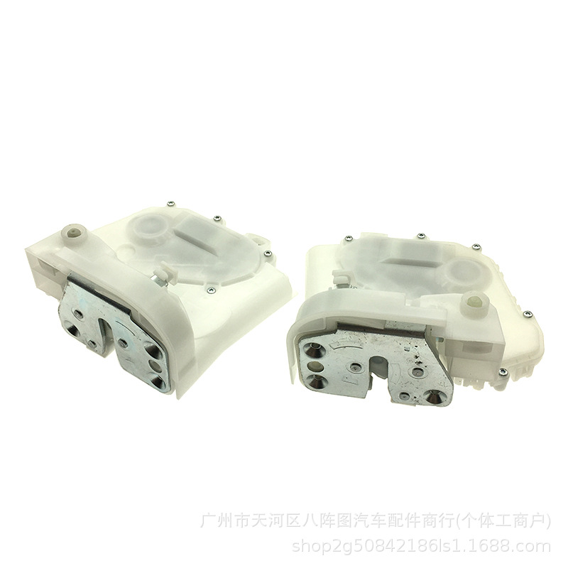 72650-SWA-A01 72610-SWA-A01 은 혼다 CRV 도어 잠금 블록 도어 잠금 장치 액추에이터에 적합합니다.