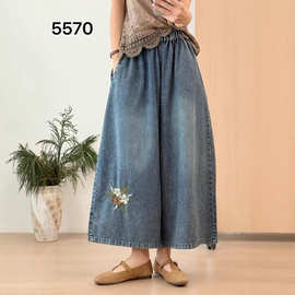 文艺复古刺绣宽松大码显瘦九分牛仔裤女士夏季水洗磨白薄款阔腿裤