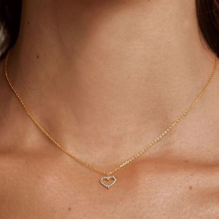 925 sterling silver Chain Material 925 Sterling Silver Zircon Cable Chain Heart Shape Pendant Necklace