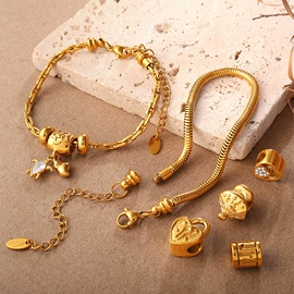 耳环;项链;首饰套装