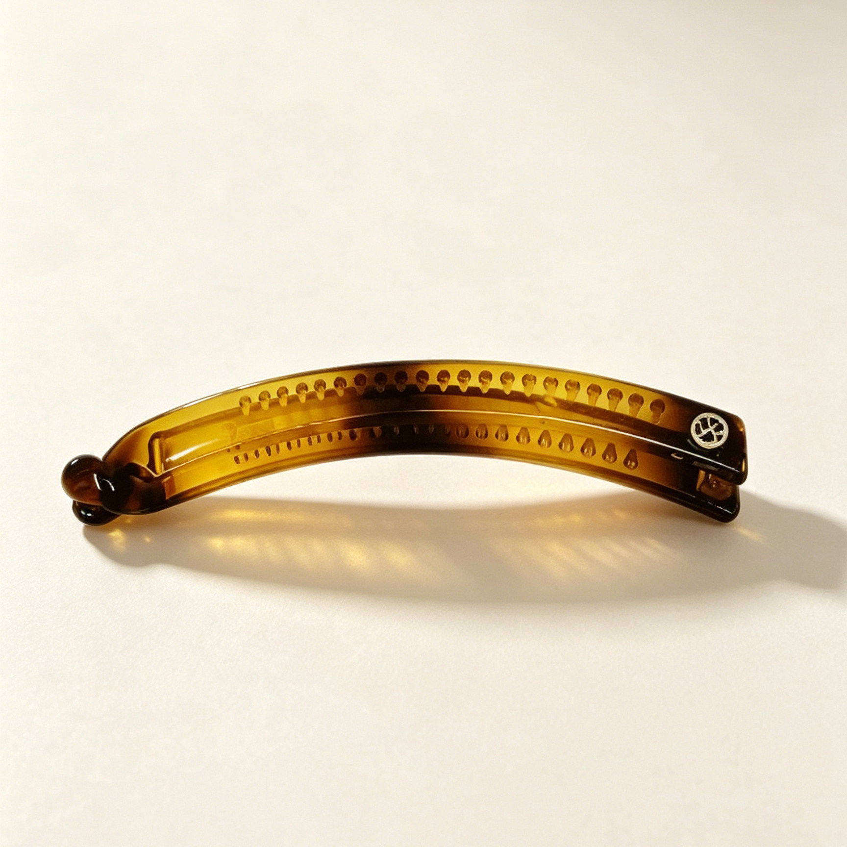 4# large amber banana clip - approx. 11.3cm * acrylic