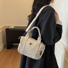 2025新款简约轻便尼龙布手提包百搭防水单肩包女简约休闲包斜挎包