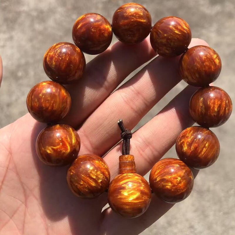 Live explosions gold silk sea willow hand string dark amber sea willow hand string Buddha beads beads text play wholesale in stock direct sales Live explosions gold silk sea willow hand string dark amber sea willow hand string Buddha beads beads text play wholesale in stock direct sales