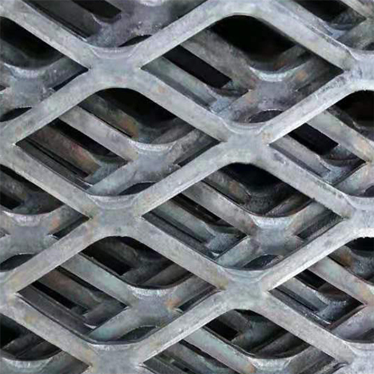 工厂围栏高速公路围网菱形铁丝网围栏铁路护栏喷塑冲孔网支持定制