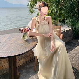 度假风假两件宽松挂脖印花连衣裙女夏图片色针织面料修身型有吊牌