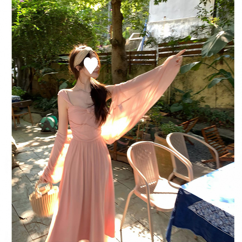 Summer outfit for petite women: a beautiful and unique set of pink long dresses and elegant skirts Summer outfit for petite women: a beautiful and unique set of pink long dresses and elegant skirts