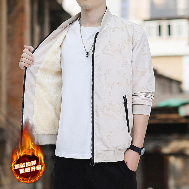 Chaqueta con cuello de béisbol para hombre 2024 primavera y otoño cuello alto estampado de manga larga chaqueta de hombre salvaje estilo Hong Kong más chaqueta de terciopelo