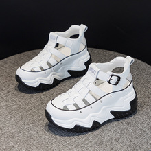 厚底罗马真皮凉鞋女2025夏季新款国风厚底内增高小个子休闲猪笼鞋