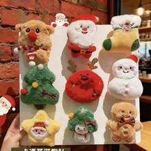 2025年新款圣诞节挂件毛绒公仔胸针可爱麋鹿雪人装饰衣服配饰辅料