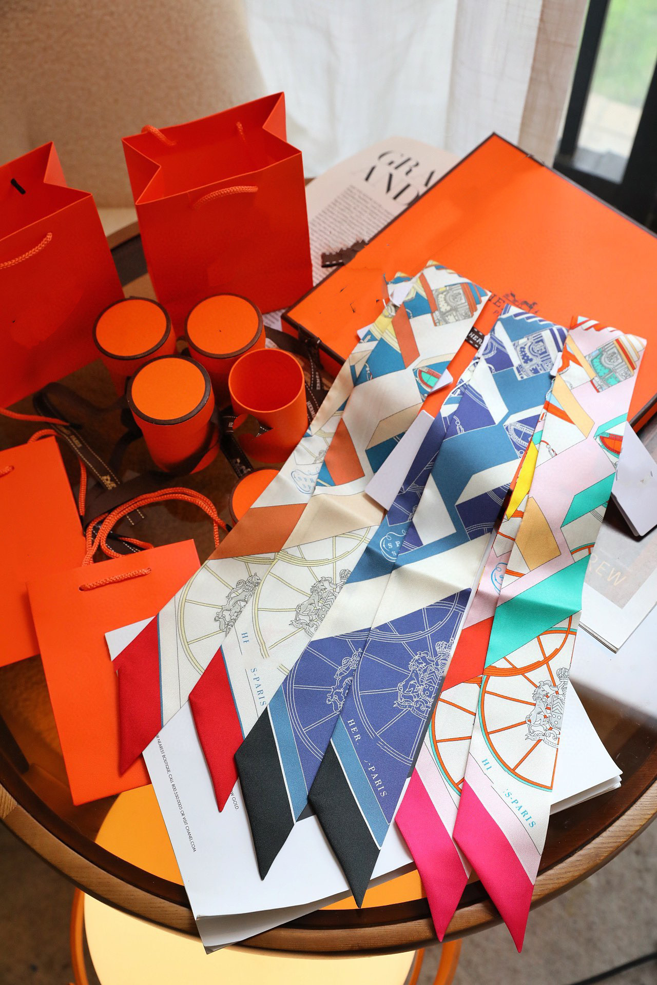 Double-sided silk professional scarf