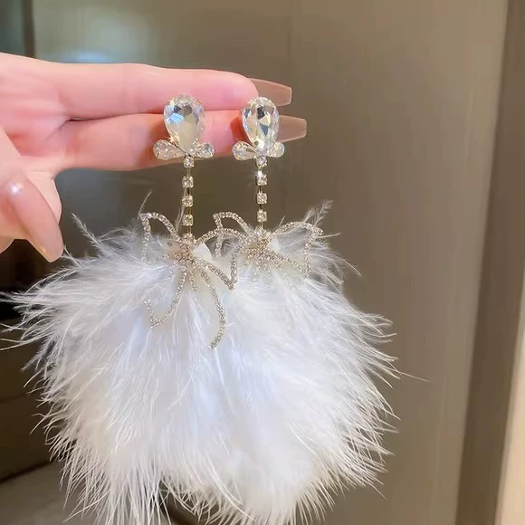 Серьги Retro golden, свадебный лёгкий люкс, высокое качество
