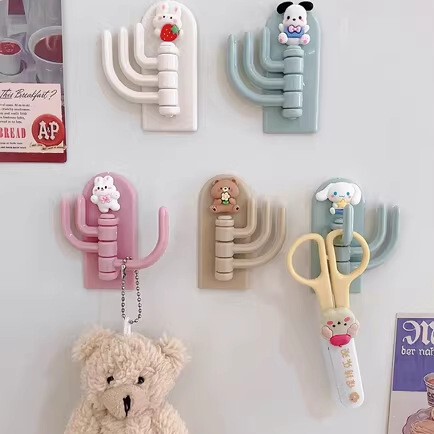 Creative Cartoon Cute Adhesive Hooks for Home and Dormitory Use, No-Drill, Traceless Sticky Hooks for Doorways and Keys