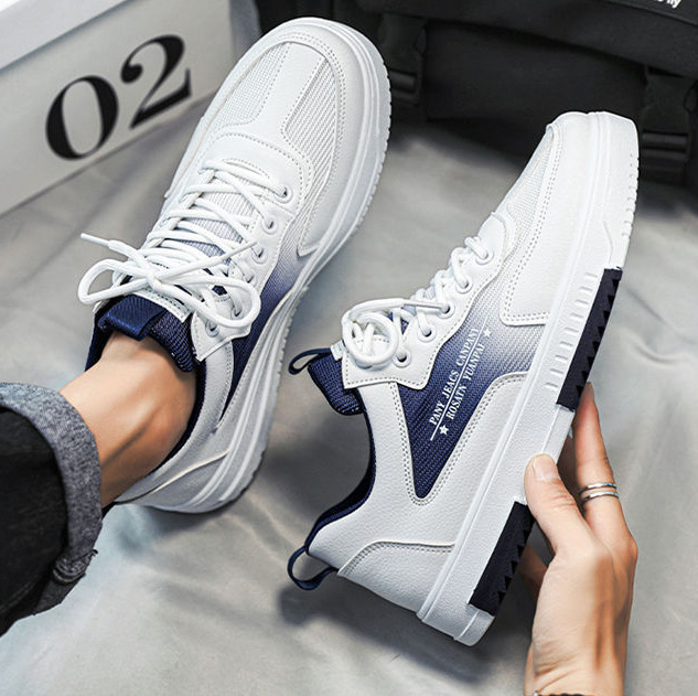 Zapatos blancos de todo fósforo para hombres nuevos 2024 verano ocio estudiantes transpirables zapatos de panel de malla moda deportes realzar zapatos de hombre