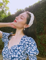 春 Zhong Chuxi の同じスタイルのオーガンザのつば広ヘッドバンド、女性が外出するための高級ヘアピン、洗顔や切れ毛を押すためのヘッドバンド