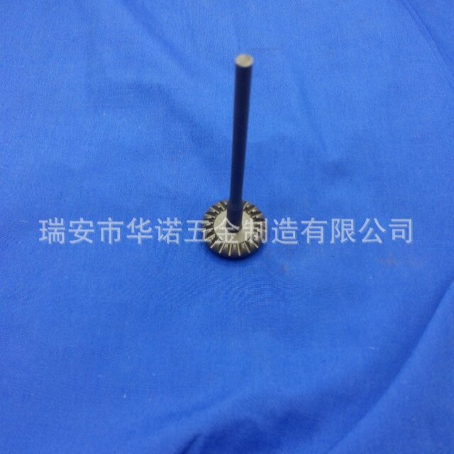 冷镦加工件 M16-M24高强度DIN912 圆柱头内六角螺栓 12.9级发黑